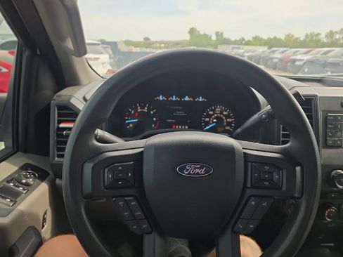 Used 2018 Ford F150 XL w/ Equipment Group 101A Mid AWD/4WD image 10