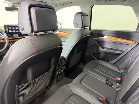 Used 2023 Audi Q5 2.0T Premium Plus w/ Premium Plus Package image 23