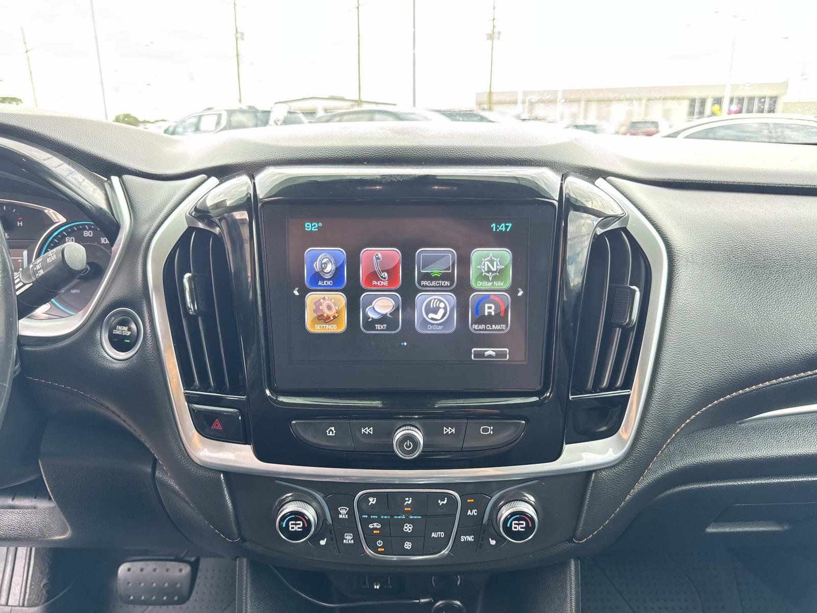 Used 2019 Chevrolet Traverse LT w/ LPO, Floor Liner Package FWD image 24