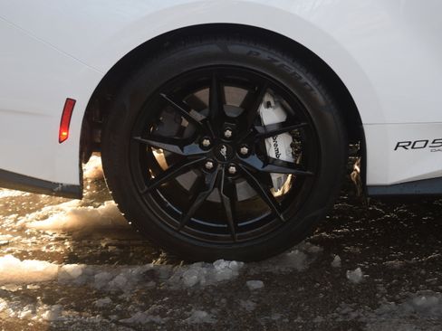 Used 2024 Ford Mustang Dark Horse image 27