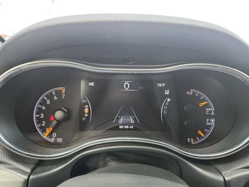 Used 2021 Jeep Grand Cherokee Limited w/ Premium Lighting Group image 34