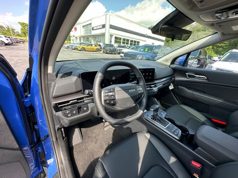 New 2026 Kia Sportage EX AWD/4WD image 25