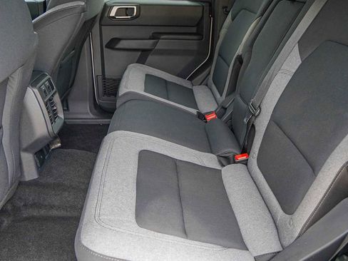 Used 2025 Ford Bronco Big Bend image 28