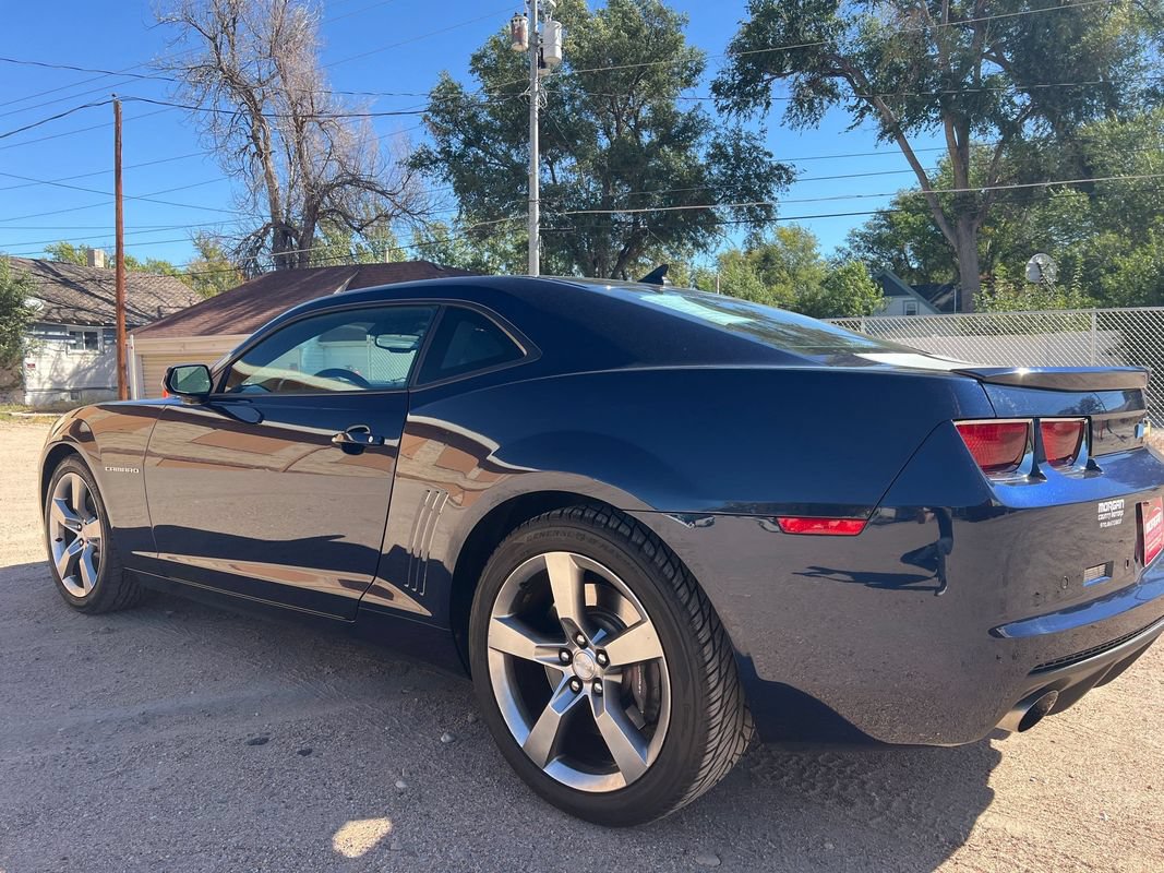 Used 2010 Chevrolet Camaro SS w/ RS Package RWD image 5