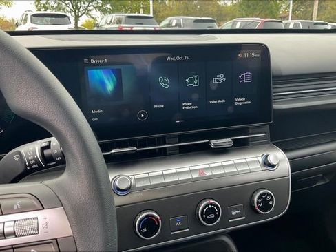 New 2026 Hyundai Kona SE image 7