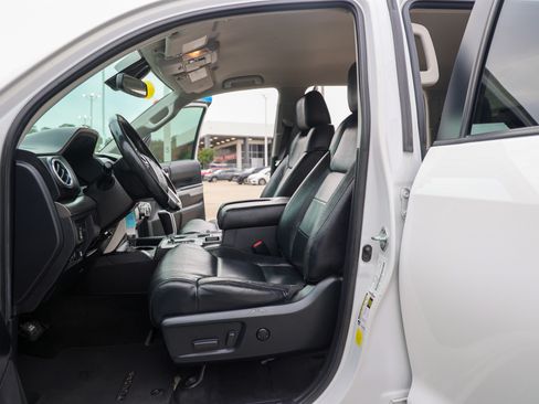 Used 2021 Toyota Tundra SR5 w/ SR5 Leather Package RWD image 32