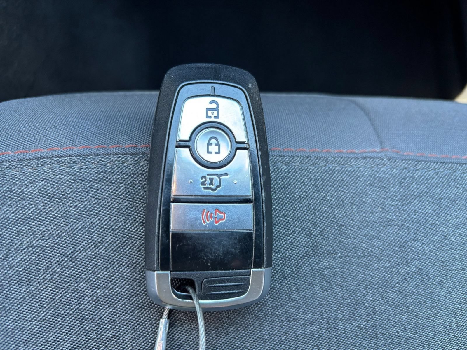 Used 2026 Ford Explorer Active RWD image 21