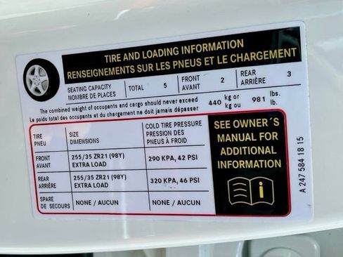 Used 2025 Mercedes-Benz GLA 35 AMG 4MATIC image 35