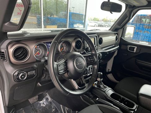 Used 2018 Jeep Wrangler Sport S image 20