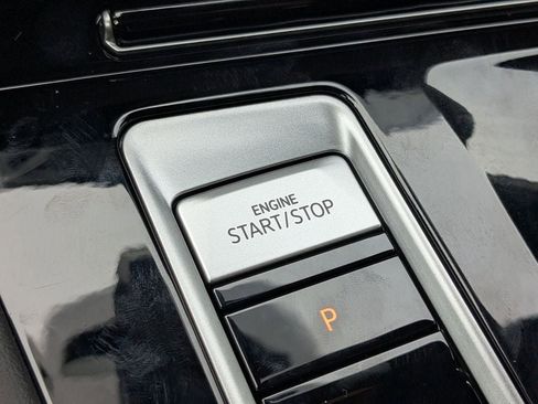 New 2026 Volkswagen Atlas Cross Sport SE AWD/4WD image 41