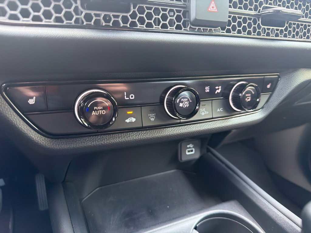 Certified 2024 Honda HR-V Sport image 30
