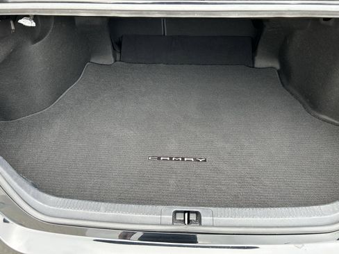 Certified 2022 Toyota Camry XLE FWD image 18