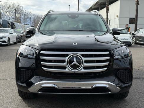 Certified 2026 Mercedes-Benz GLS 450 4MATIC image 17