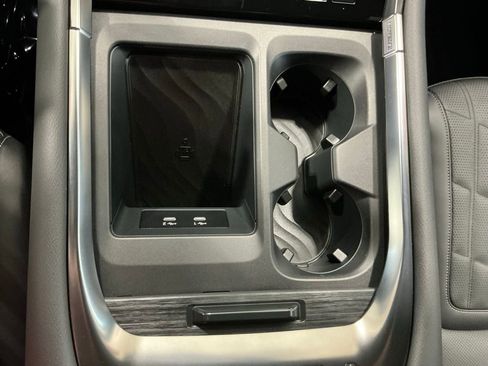 Used 2025 Nissan Armada PRO-4X AWD/4WD image 65