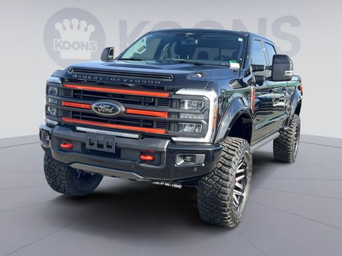 New 2026 Ford F250 Lariat w/ Black Appearance Package image 1
