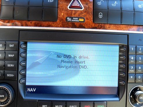 Used 2007 Mercedes-Benz CLK 350 2dr Coupe 3.5L image 27