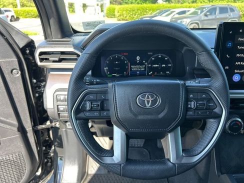 Used 2024 Toyota Tacoma TRD Off-Road AWD/4WD image 19