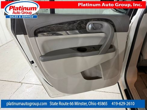 Used 2014 Buick Enclave Premium FWD image 31