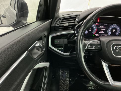 Used 2020 Audi Q3 2.0T Premium AWD/4WD image 33