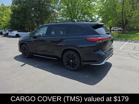 Used 2023 Toyota Highlander XSE AWD/4WD image 6
