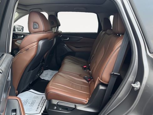 Used 2023 Acura MDX Advance image 13