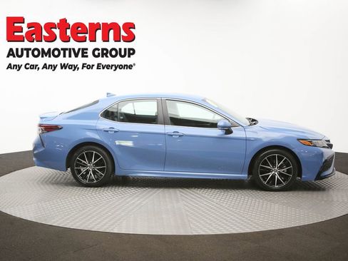 Used 2024 Toyota Camry SE image 46