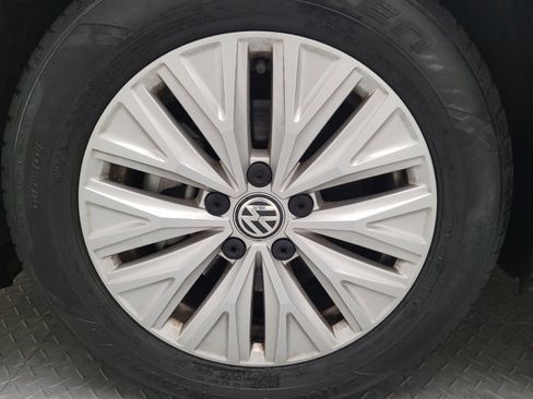 Used 2019 Volkswagen Jetta S w/ Driver Assistance Package FWD image 31