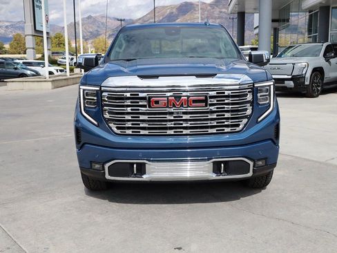 New 2026 GMC Sierra 1500 Denali w/ Technology Package AWD/4WD image 9