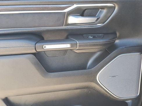 Used 2025 RAM 1500 Laramie w/ Night Edition image 43