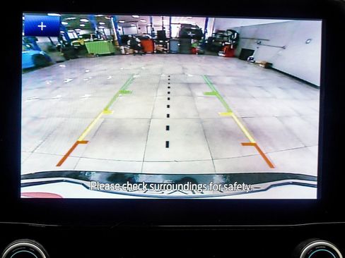 Used 2020 Ford EcoSport Titanium image 22