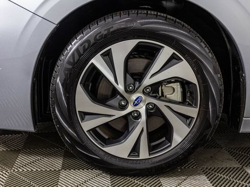 Used 2025 Subaru Legacy Premium AWD/4WD image 48