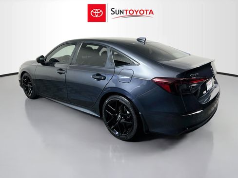 Used 2025 Honda Civic Sport image 6
