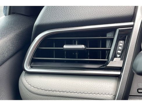 Used 2022 Toyota Camry LE w/ Carpet Mat Package (TMS) image 26