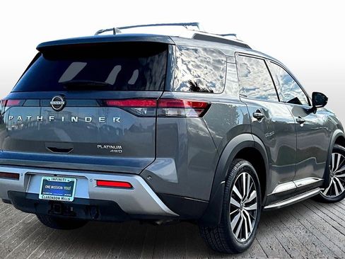 Used 2022 Nissan Pathfinder Platinum w/ Cargo Package image 9