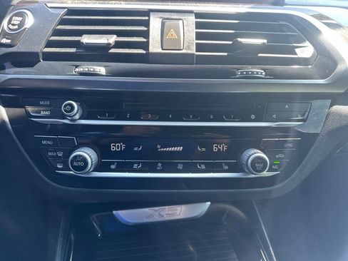 Used 2018 BMW X3 xDrive30i AWD/4WD image 4