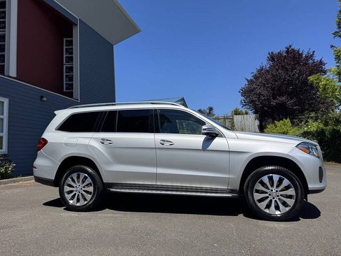 Used 2017 Mercedes-Benz GLS 450 4MATIC w/ Premium Package image 2