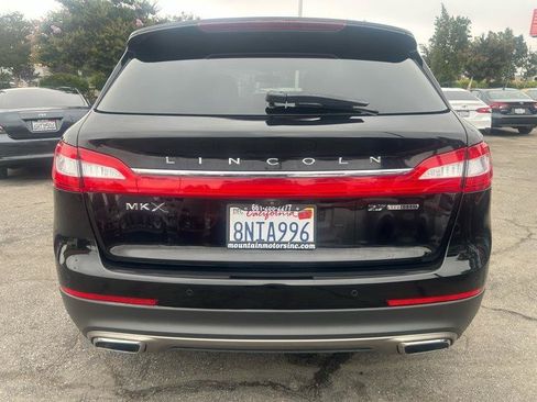 Used 2016 Lincoln MKX Select w/ Select Plus Package FWD image 4