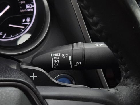 Certified 2022 Toyota Camry SE FWD image 21