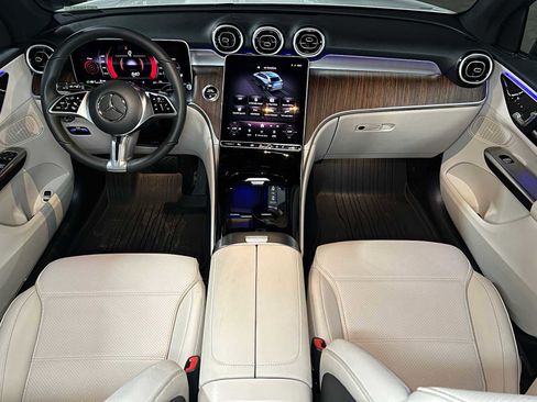 Certified 2026 Mercedes-Benz GLC 300 4MATIC image 41