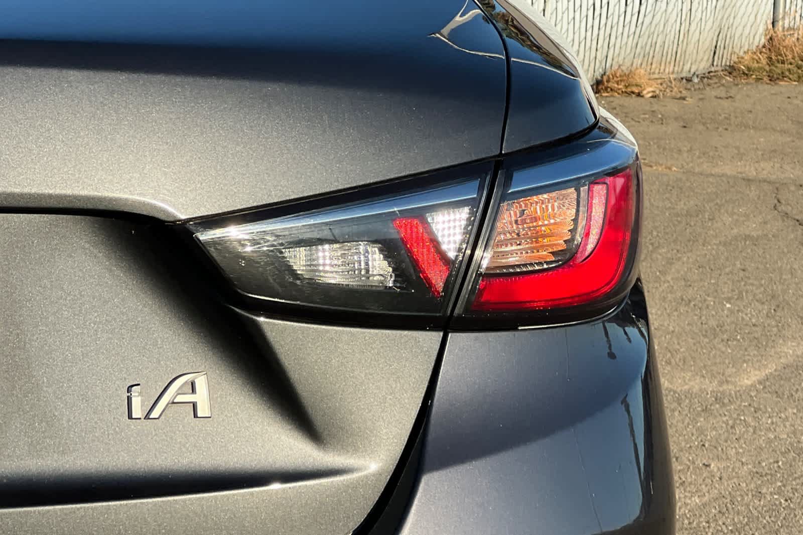 Certified 2018 Toyota Yaris iA FWD image 21