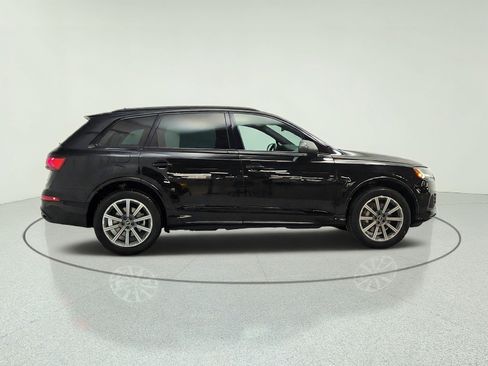 Used 2023 Audi Q7 2.0T Premium Plus w/ Premium Plus Package AWD/4WD image 4