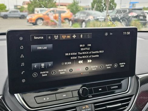 Used 2023 Nissan Altima 2.0 SR FWD image 22
