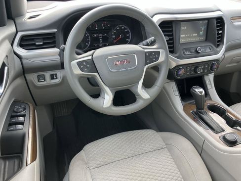 Used 2017 GMC Acadia SLE w/ Driver Alert Package I image 14