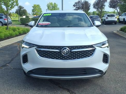 Used 2023 Buick Envision Avenir AWD/4WD image 2