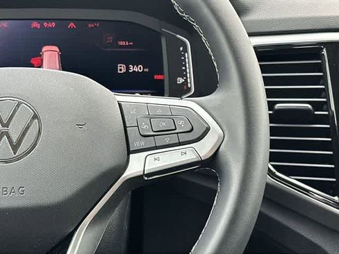 Used 2023 Volkswagen Atlas SE w/ Black Wheel Package AWD/4WD image 9