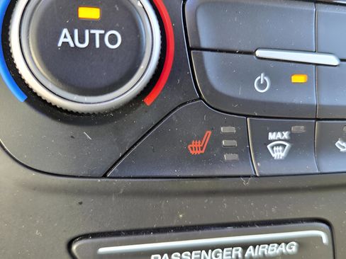 Used 2018 Ford Escape SEL w/ Ford Safe & Smart Package image 9