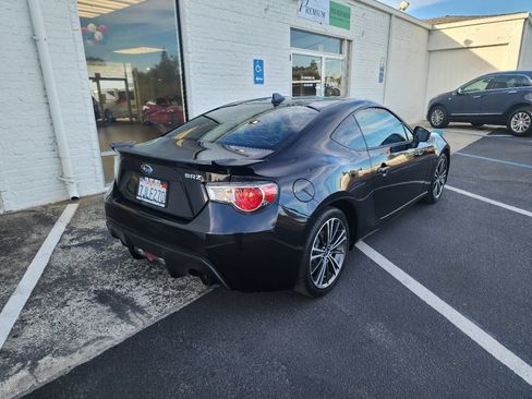 Used 2015 Subaru BRZ Limited RWD image 4