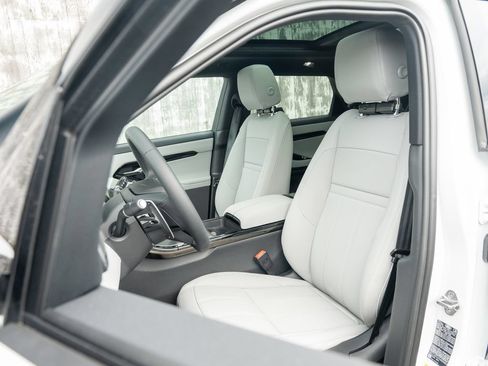 New 2026 Land Rover Range Rover Evoque S AWD/4WD image 19