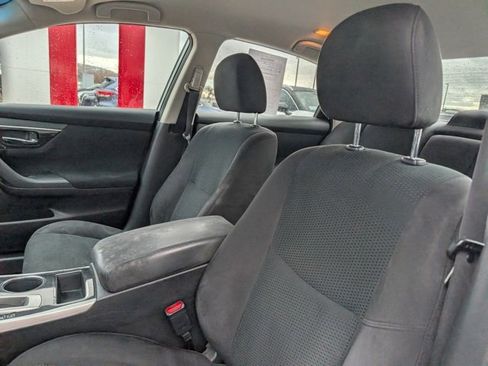 Used 2014 Nissan Altima 2.5 S image 6