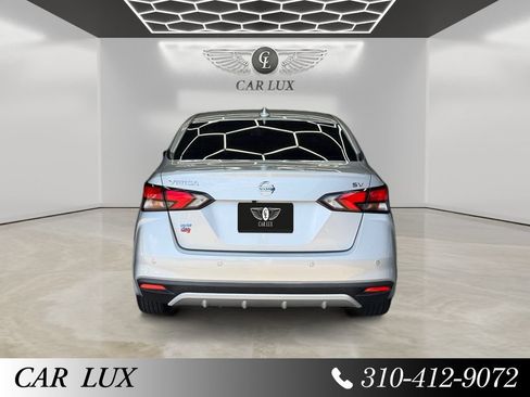 Used 2022 Nissan Versa SV FWD image 4